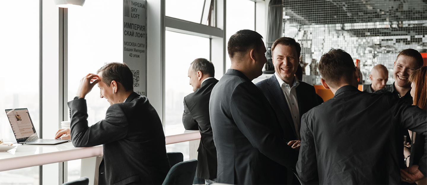 Карьера в Экс Морэ Карьера в Экс Морэ